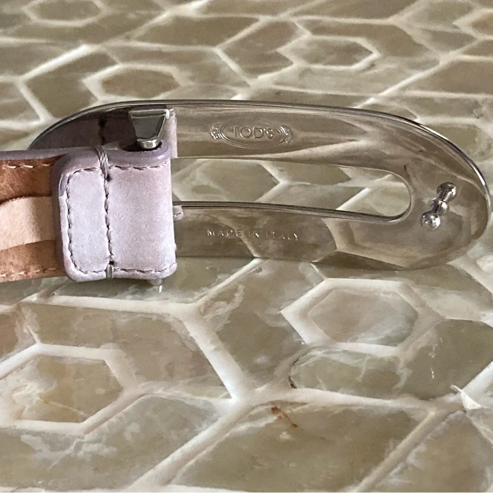 TOD'S Women’s Calfskin Leather Belt in lightest pink